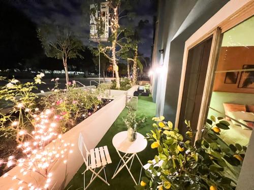 Zahrada ubytování 2 BD 2 BA in the Heart of Encino 104