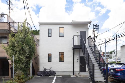 Prim Square, 8min walk to Shibuya Sta