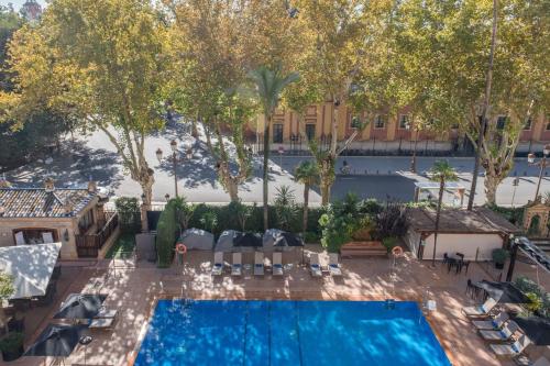 Piscine de l'établissement Hotel Alfonso XIII, a Luxury Collection Hotel, Seville ou située à proximité