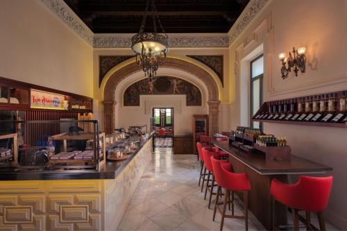 Salon ou bar de l'établissement Hotel Alfonso XIII, a Luxury Collection Hotel, Seville