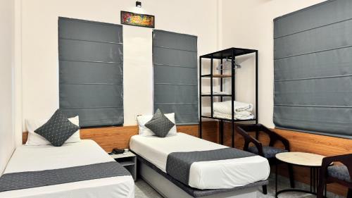 Postel nebo postele na pokoji v ubytování Hotel Insta 18
