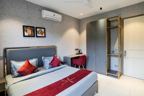 Postel nebo postele na pokoji v ubytování YStay Hotel