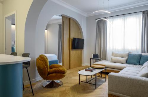 Foto Queen Apartment Thessaloniki by Luxlikehome 3