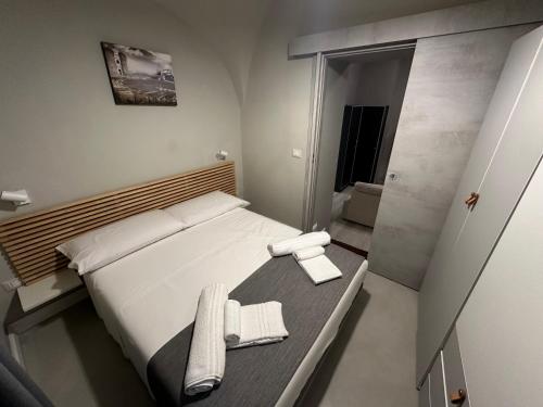 "3 min from Dante" Appartamento in palazzo storico