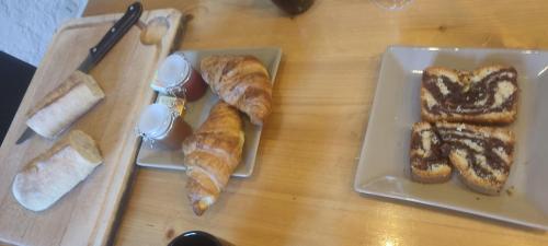 Gallery image of La Bastide, Chambre d'hôtes in Castagniers