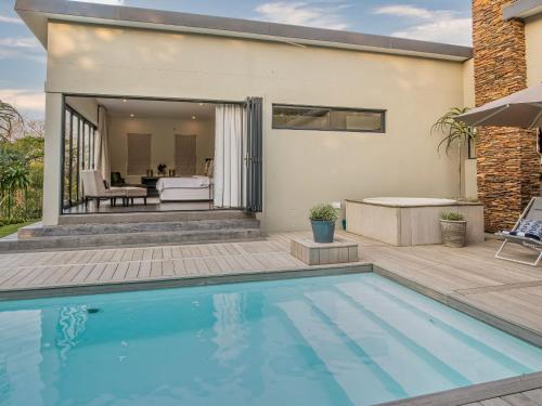 Πισίνα στο ή κοντά στο Eden Rock Luxury Villas, Pennington