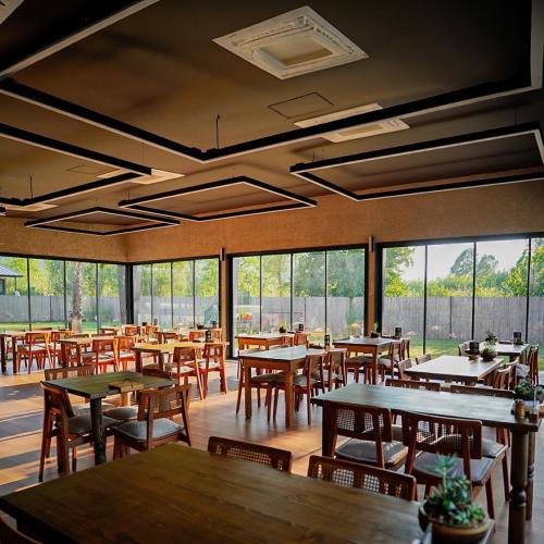 Restoran atau tempat lain untuk makan di Vital Göl Sapanca Özel Havuzlu Bungalov & Villa