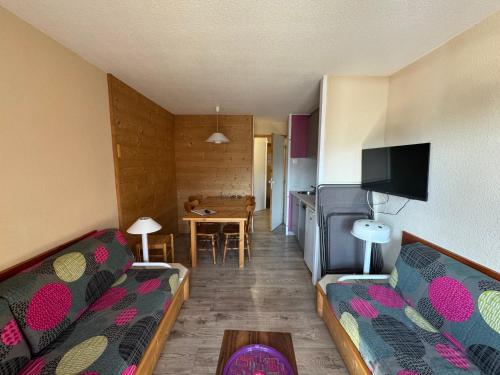 Studio fonctionnel au pied des pistes avec balcon