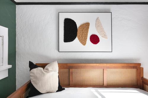 Gallery image of 417 Market St 2BR in San Diego