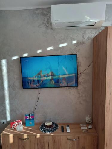 Televisyen dan/atau pusat hiburan di Студио Еми