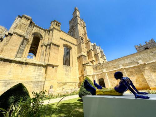 Le Jardin de la Cathédrale - T2 - Centre Ville - Emplacement & Vue Extraordinaires