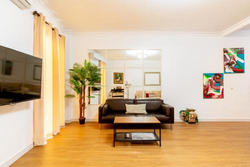HOUSE SEVILLANA 6 habitaciones