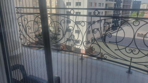 Балкон или терраса в Lovely Hotel & Apartment for rent in center of Gjilan