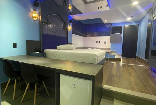 Dapur atau dapur kecil di Motel Desert-Inn
