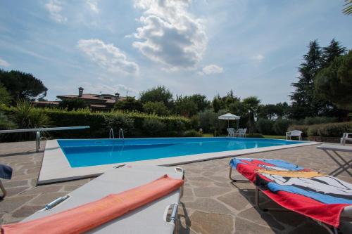 Πισίνα στο ή κοντά στο Daller Bianca Apartment by Wonderful Italy