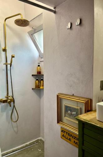 Charming and Design Attic Loft Central Milan in coolest area Navigli Ticinese photo 34
