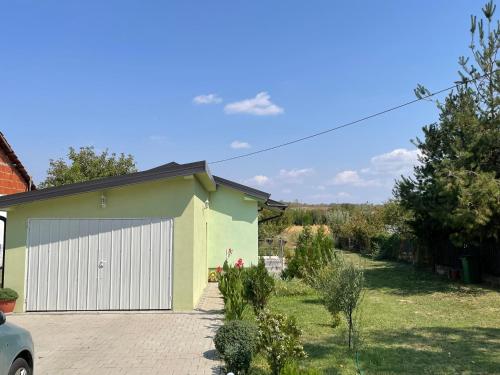 Gallery image of The Little Green House in Petrovec