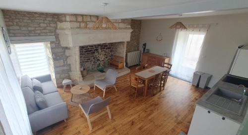 Charmante maison en pierre en Périgord \"Le Cantou\"