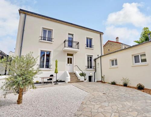 appartement 2 chambres dans une belle maison à proximité de paris
