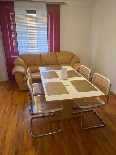 Χώρος καθιστικού στο Apartman Exclusive Sarajevo