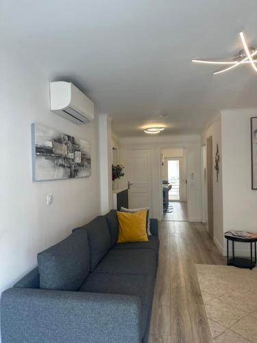 Premium 80sqm Apartment Opposite Martinez, Steps from Congress Center photo 68