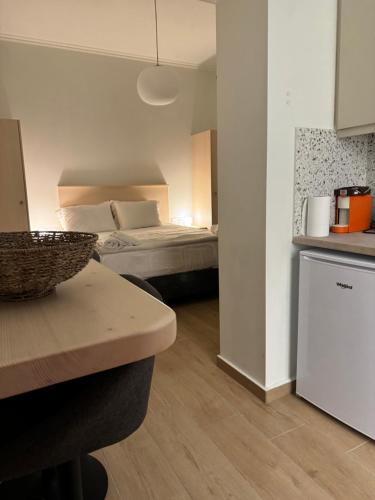 Athinais Inner Suite - historical center