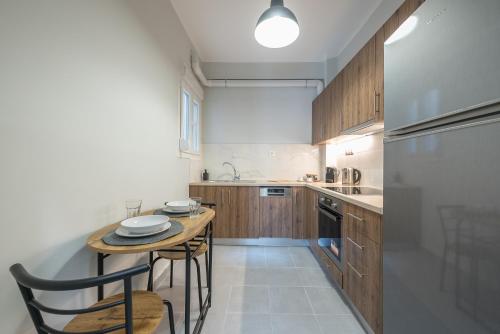Pame Rentals - Urban Escape Downtown with Free Parking