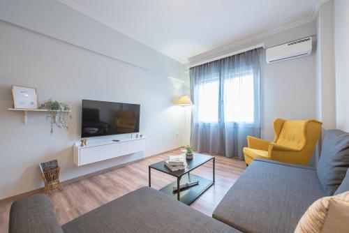 Pame Rentals - Urban Escape Downtown with Free Parking