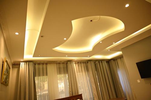 Gallery image of Neon Hotel Ntinda in Kampala