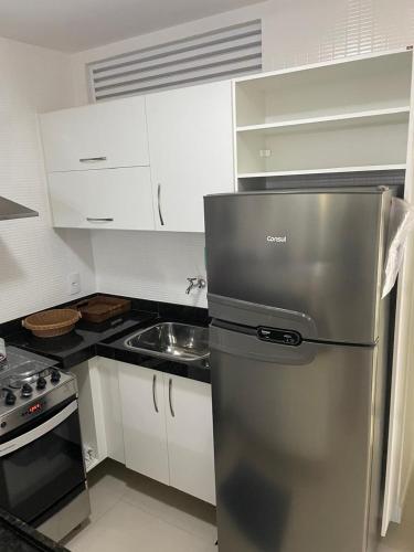Dapur atau dapur kecil di Golden lake arraial do cabo
