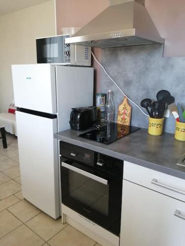 Photo de la galerie de l'établissement Jolie maison individuelle, à Saintes