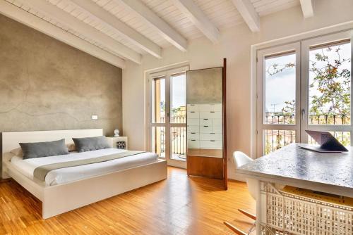 Apartment, open space, Milano centro