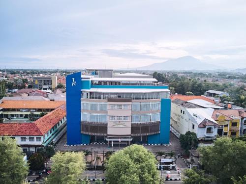 Bangunan di mana terletaknya hotel