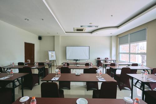 Kawasan bisnes dan/atau bilik persidangan di Horison TC UPI Serang