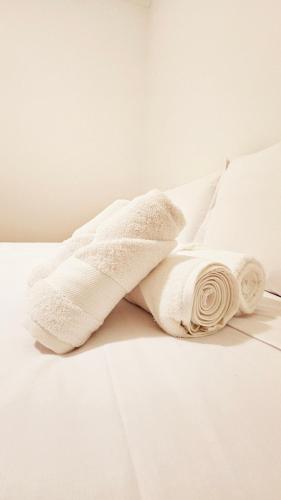 Katil atau katil-katil dalam bilik di Rooms4you 3 in historic center of Braga