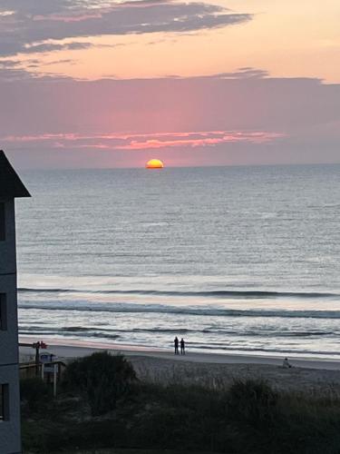 Luxe by the Sea - 5-Star Beachfront Escape photo 46