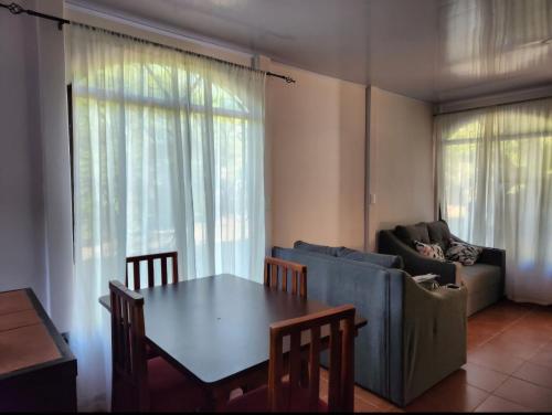 Χώρος καθιστικού στο Villa Casa Sirena