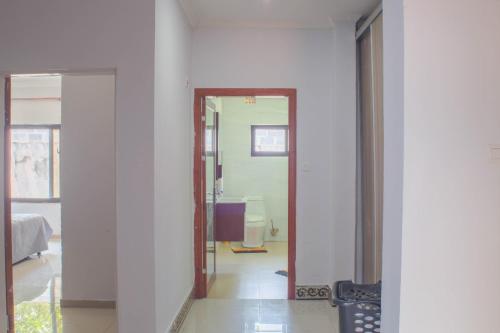 Koupelna v ubytování Kachimam Homes