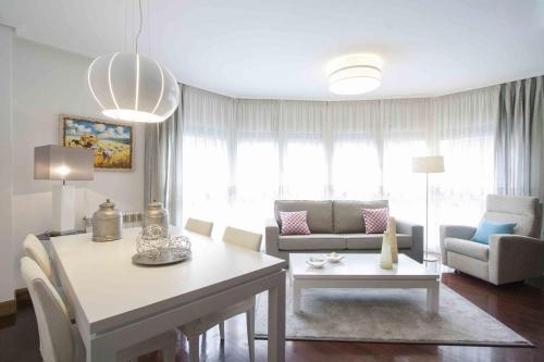 The Rentals Collection Boutique