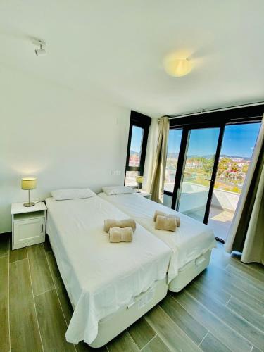 Royal Palm 22 Luxurious 3 Bedroom Penthouse