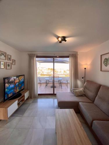 SHR044 Mar de Nerja Apartamento con piscina