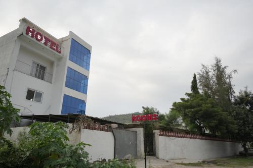 Bangunan di mana terletaknya hotel