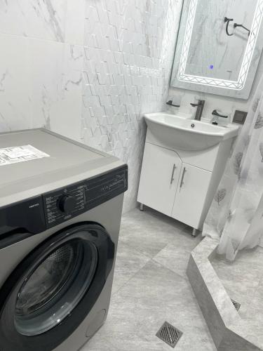 Koupelna v ubytování The Best Apt апартаменты целиком