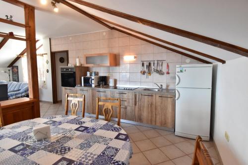 Apartmani Maja