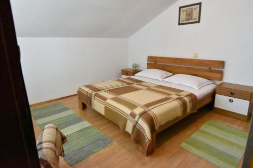 Apartmani Maja