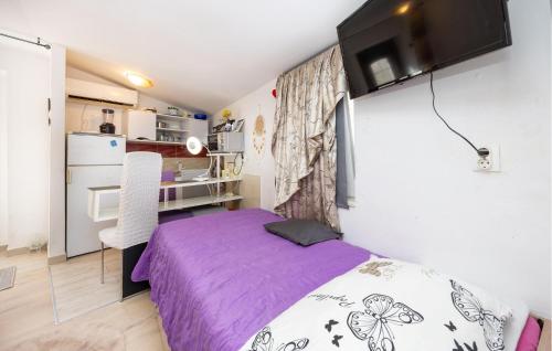 Lovely Apartment In Split With Wifi