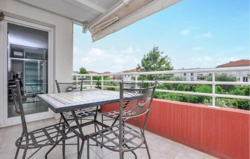 1 Bedroom Gorgeous Apartment In Antibes photo 12