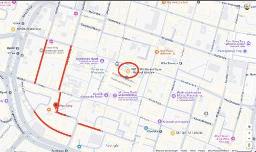 a map with a red circle in the middle at RR15 - at the Old Market Square-RYNEK up to 8 pers in Wrocław
