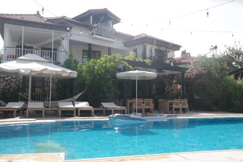 Πισίνα στο ή κοντά στο B&B Boutique Hotel