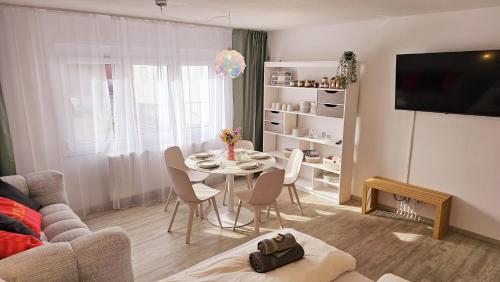 Μια τηλεόραση ή/και κέντρο ψυχαγωγίας στο Stadtgarten-Studios - im Zentrum mit Parkplatz